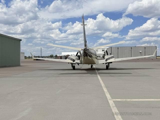 1980 BEECHCRAFT B60 DUKE photo 4