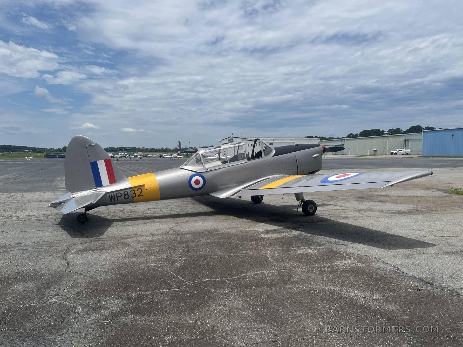 1952 DE HAVILLAND CHIPMUNK photo 2