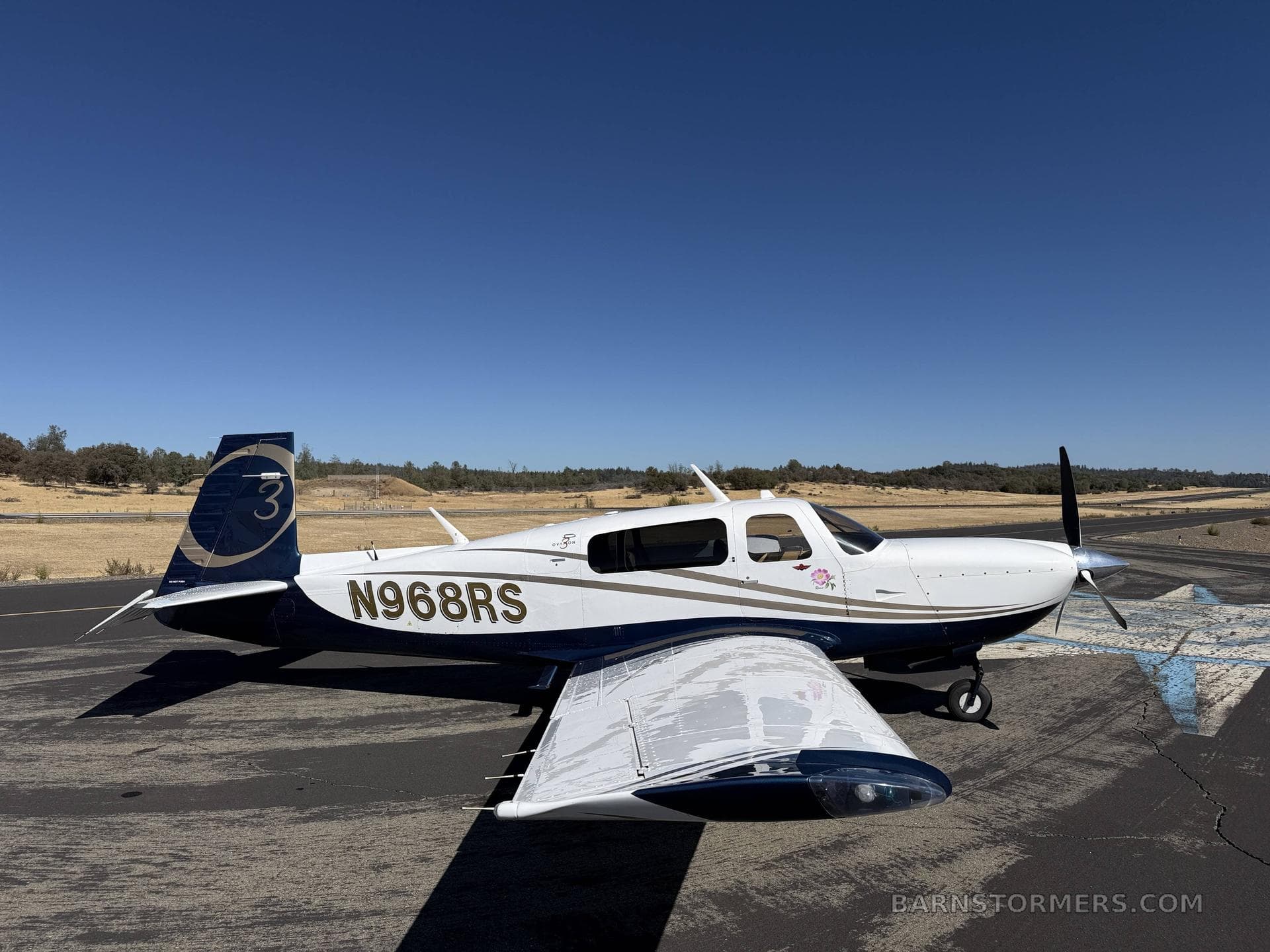 2007 MOONEY OVATION