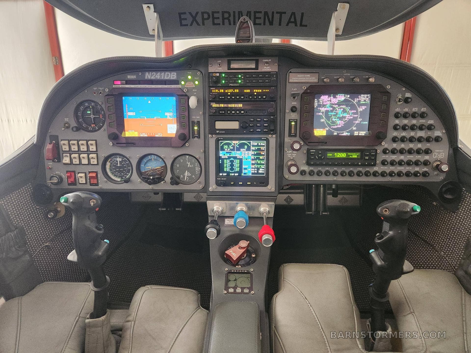 LANCAIR LEGACY RENO MODS photo 3