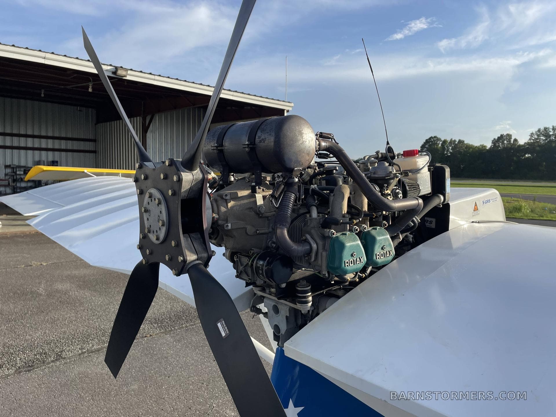 2004 INTERPLANE SKYBOY photo 3