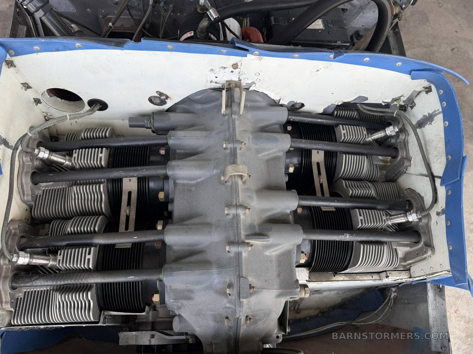 1975 CESSNA 172M SKYHAWK photo 4