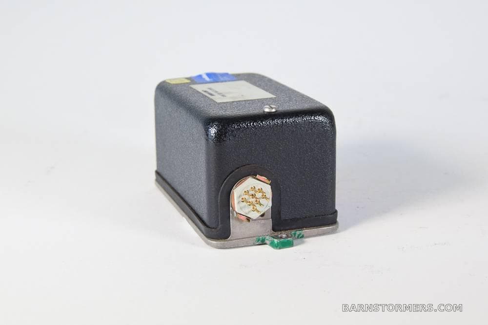 BENDIX/KING KRG-332 RATE GYRO photo 4