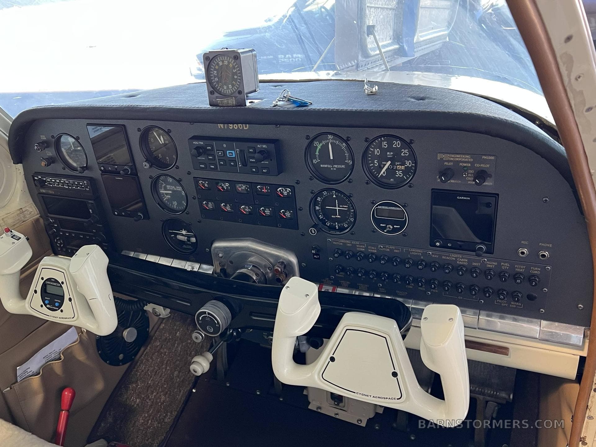 1957 H35 BONANZA photo 4