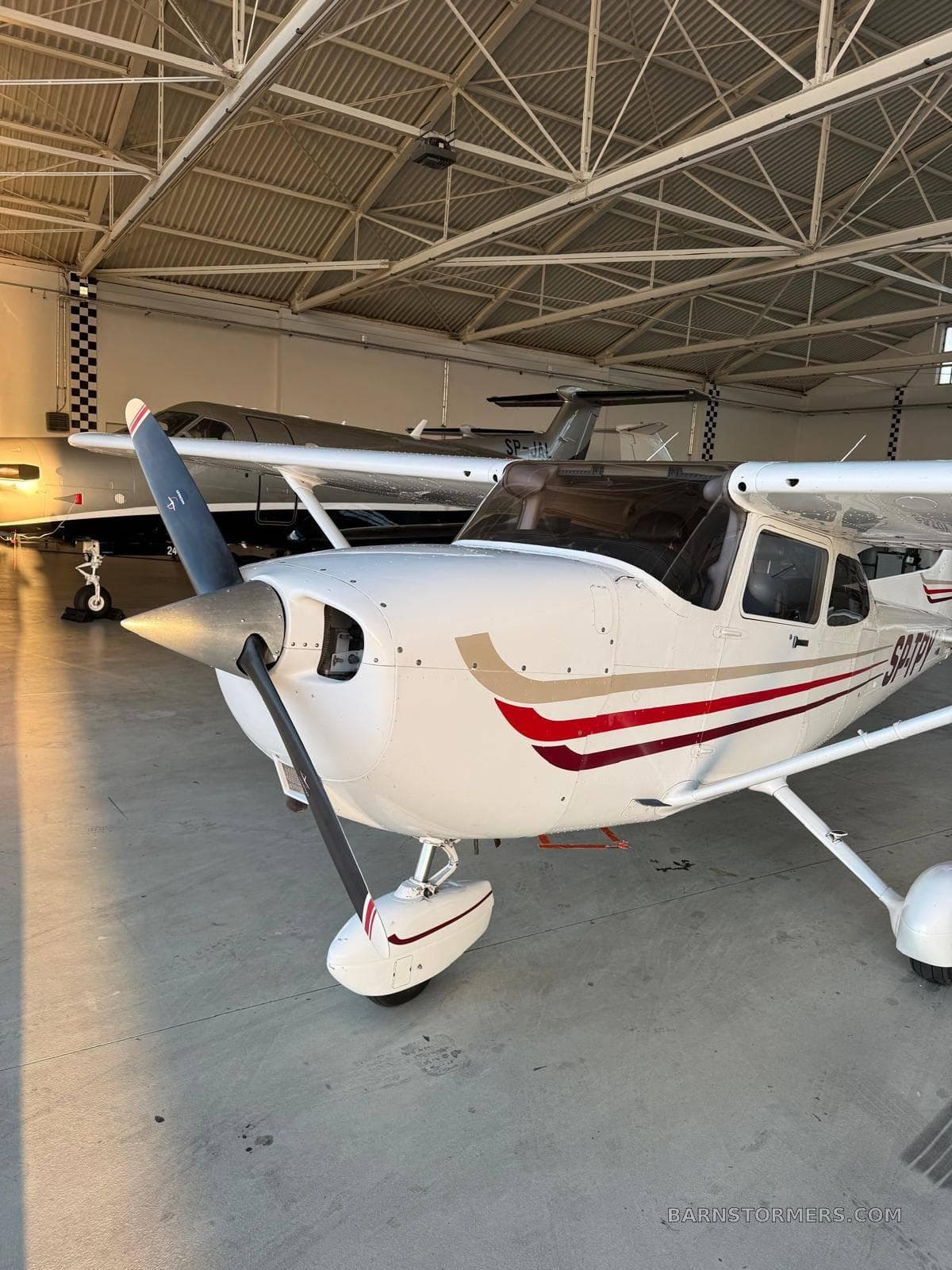 2003 CESSNA 172S SKYHAWK SP –