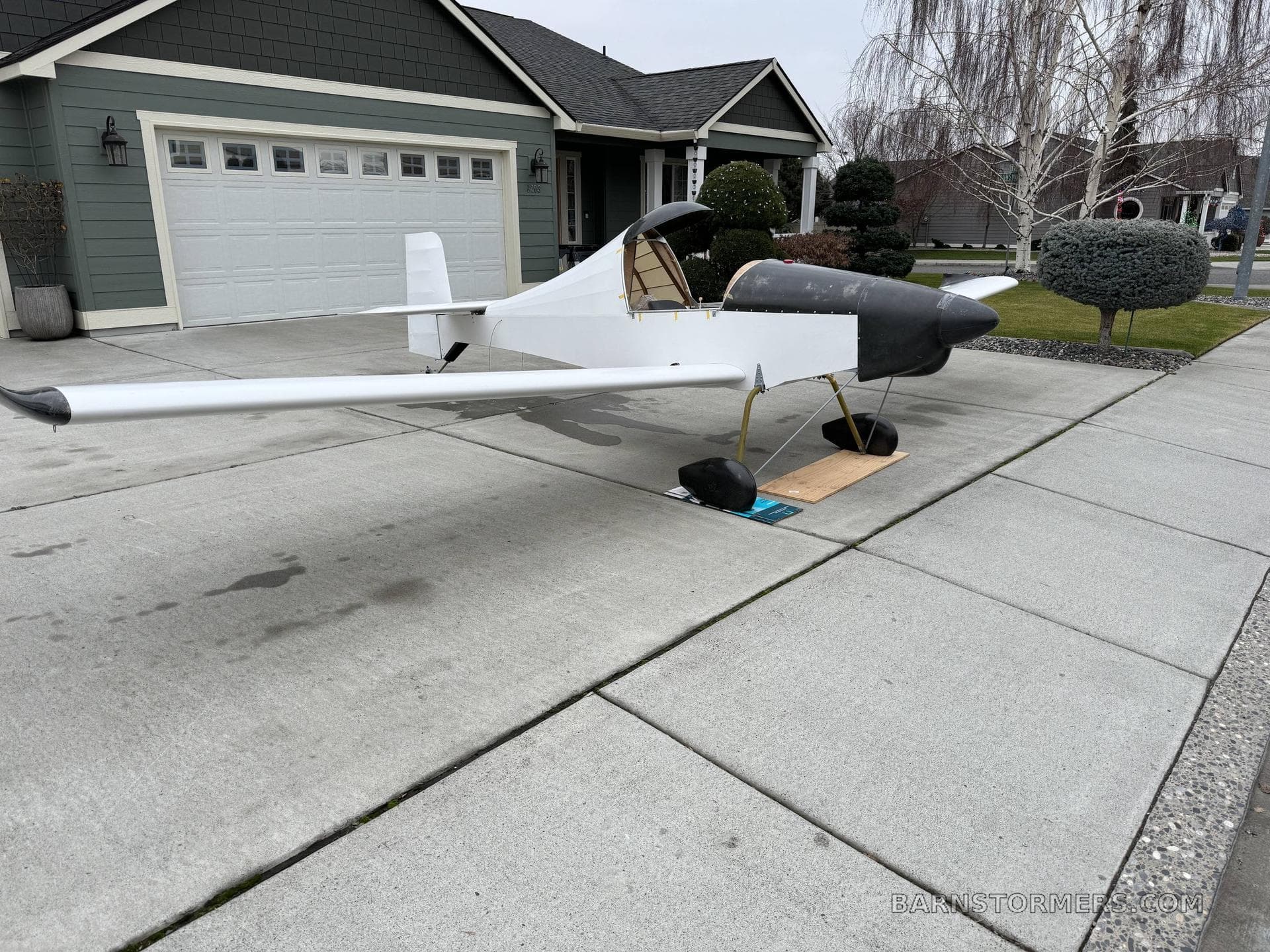 MC-30 LUCIOLE AIRPLANE PARTS. photo 5