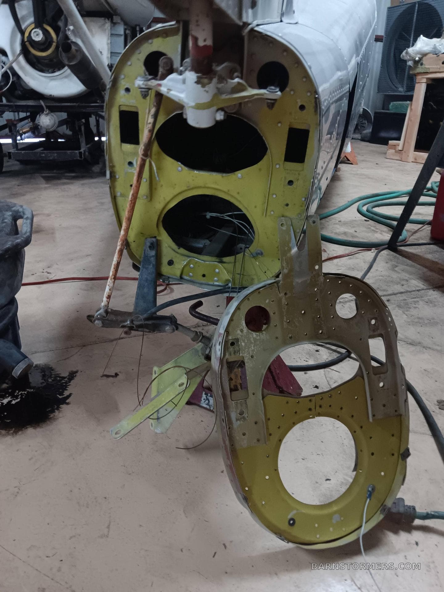 69 COMANCHE 260 SHARK NOSE