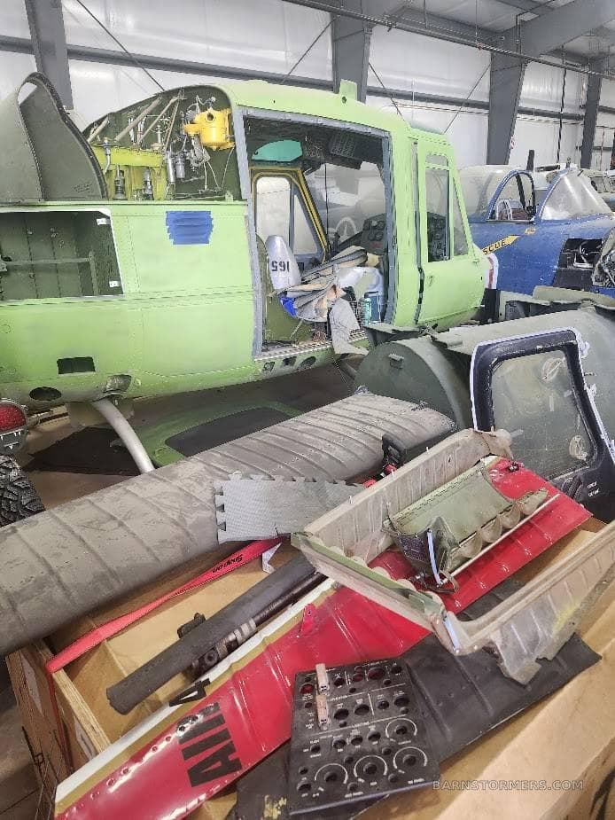 1960S BELL HUEY HELICOPTER photo 2