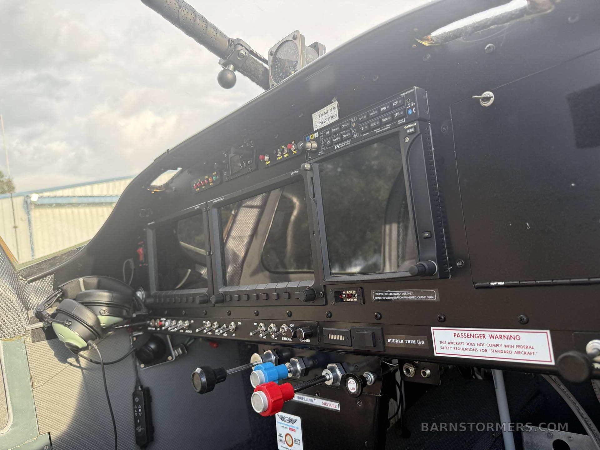 2012 RV-10 IFR DYNON/GTN photo 4