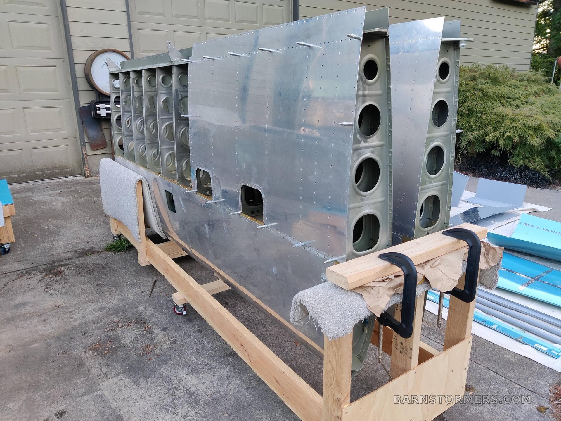 VAN'S RV-8 PROJECT photo 3