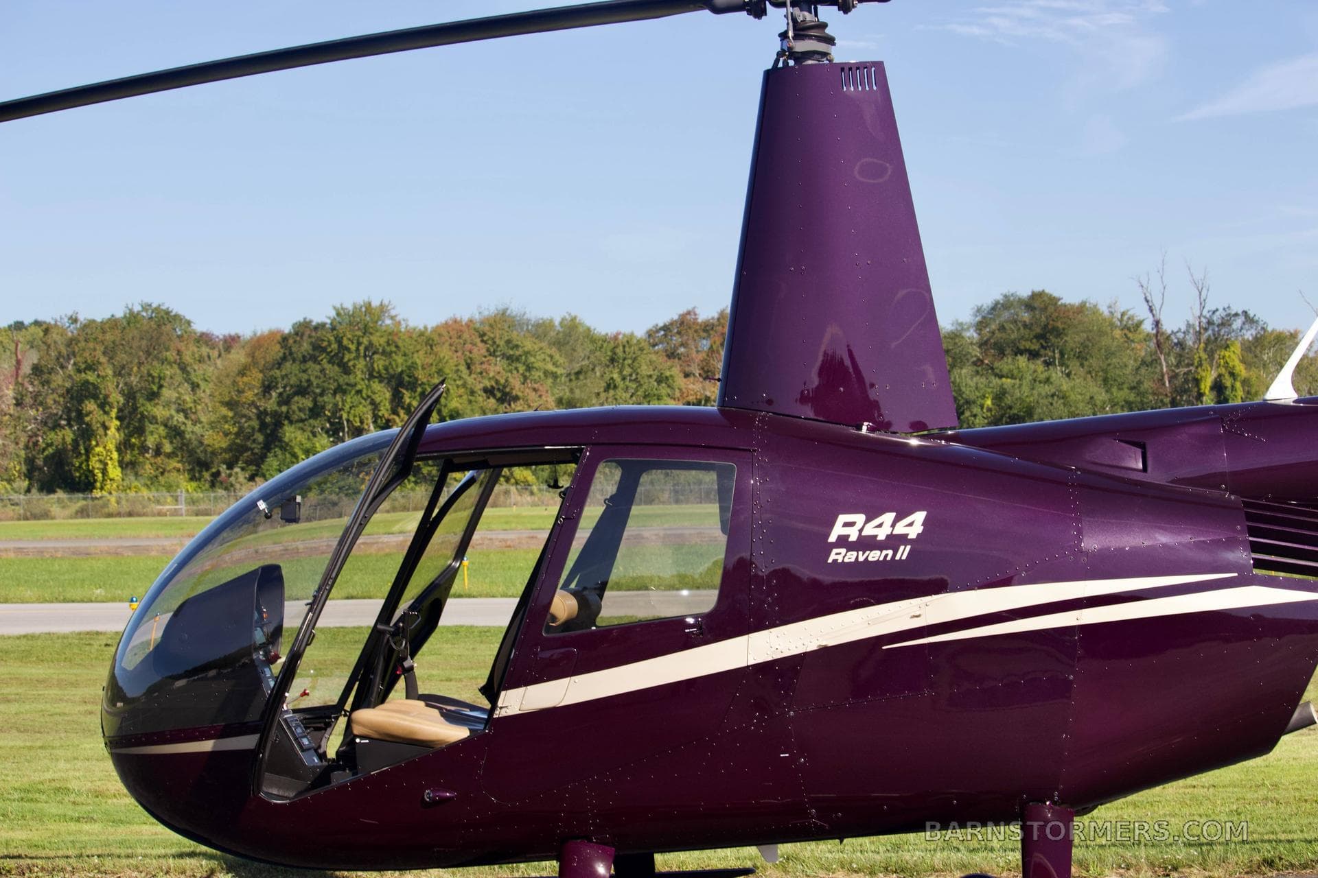 2024 R44 RAVEN II W/ AC photo 5