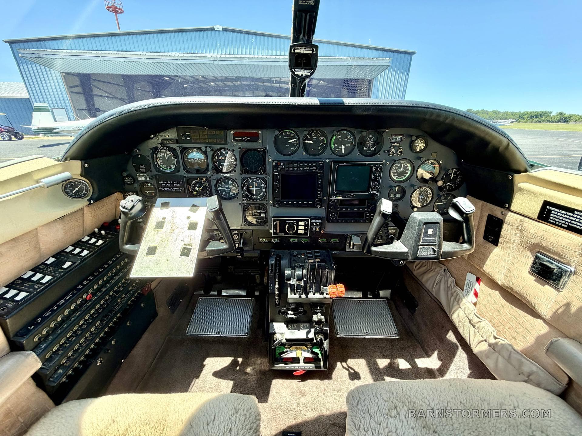 1982 CESSNA T303 CRUSADER photo 5