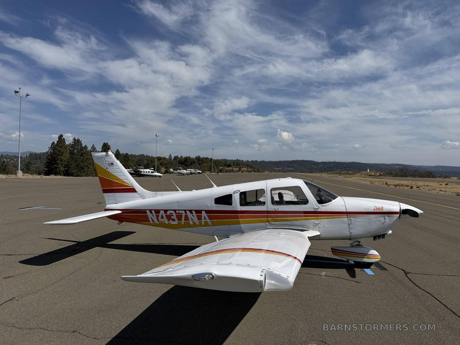 1985 PIPER DAKOTA PA-28-236 photo 5