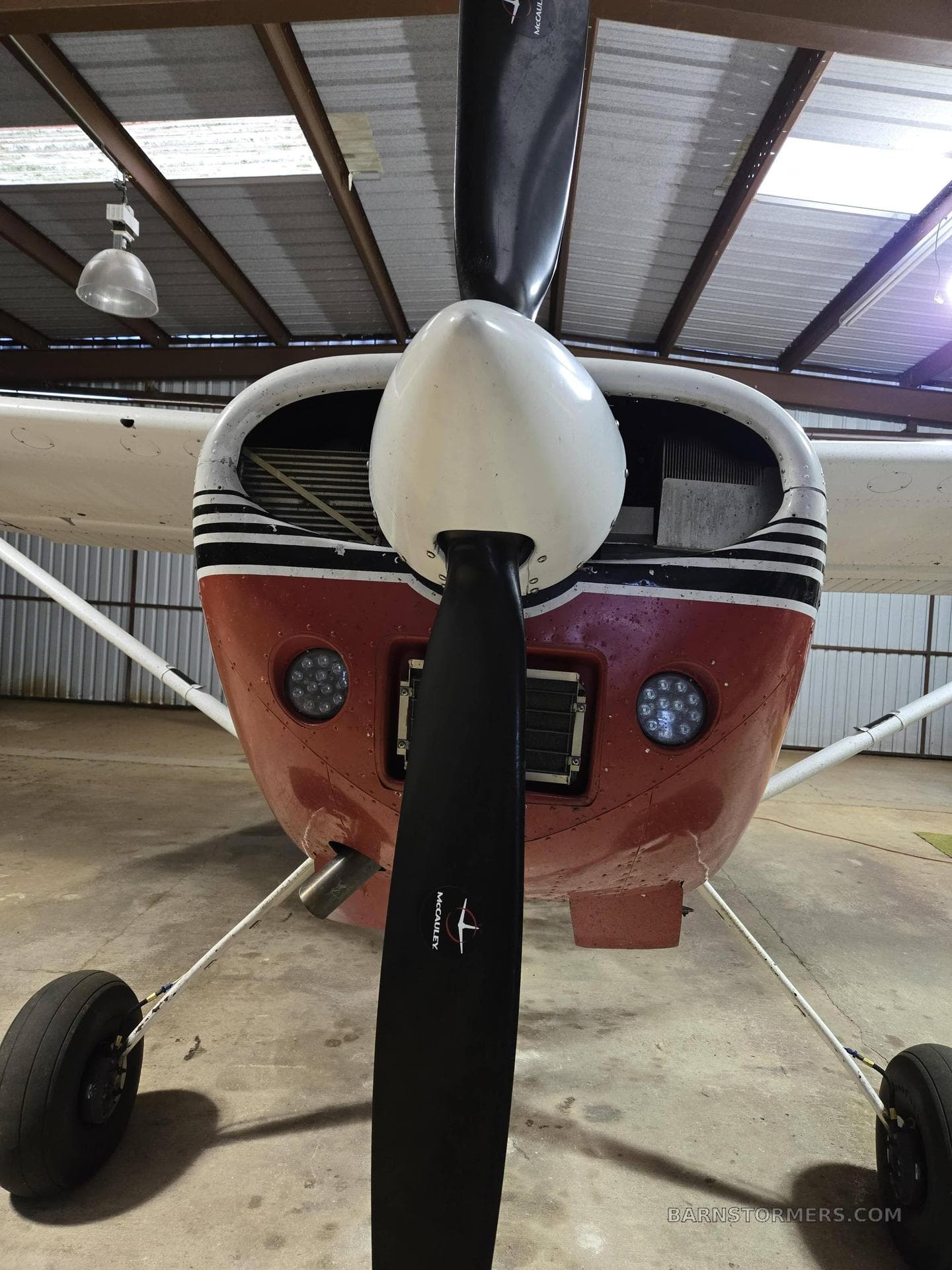CESSNA180 photo 2