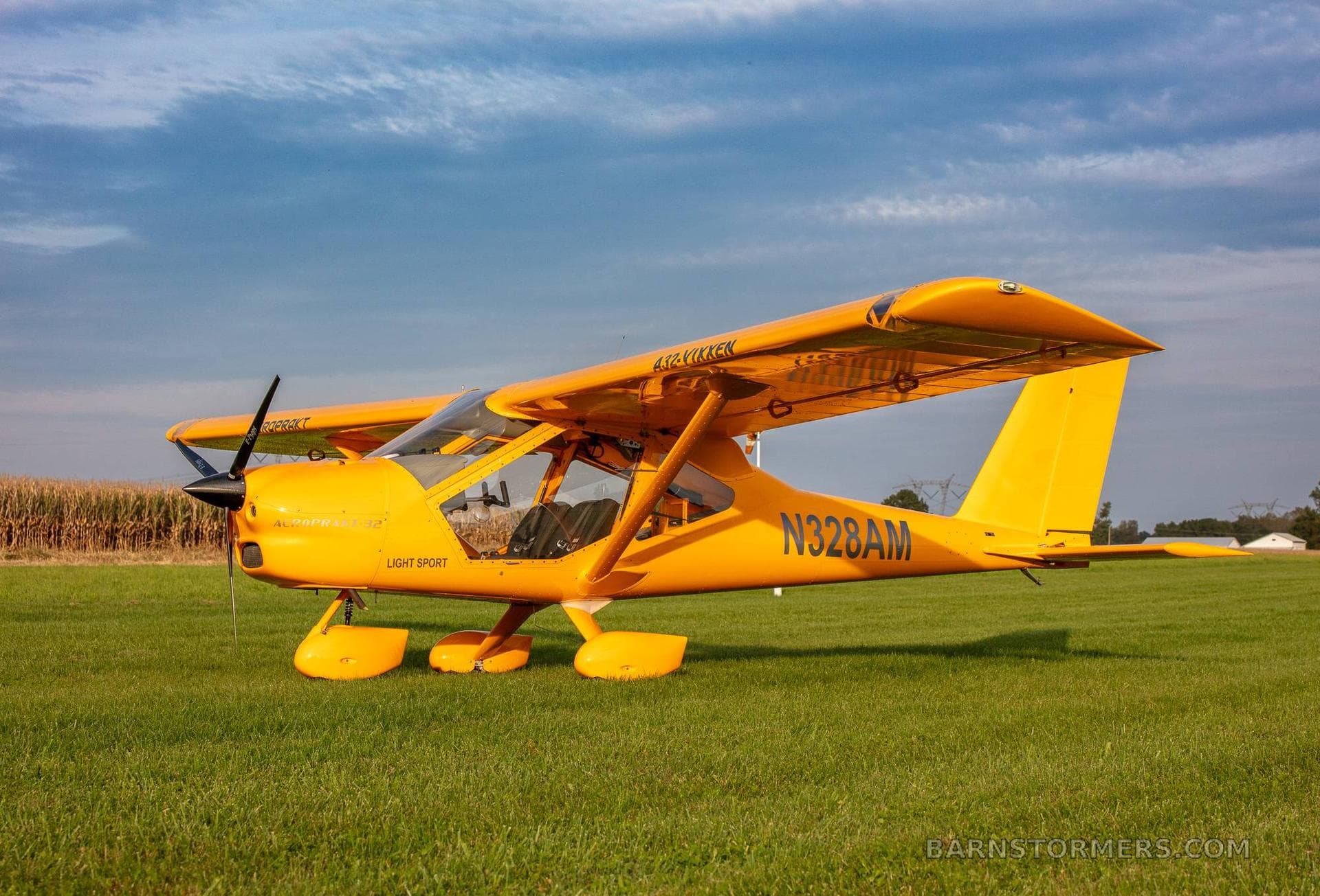 AEROPRAKT A32 photo 1