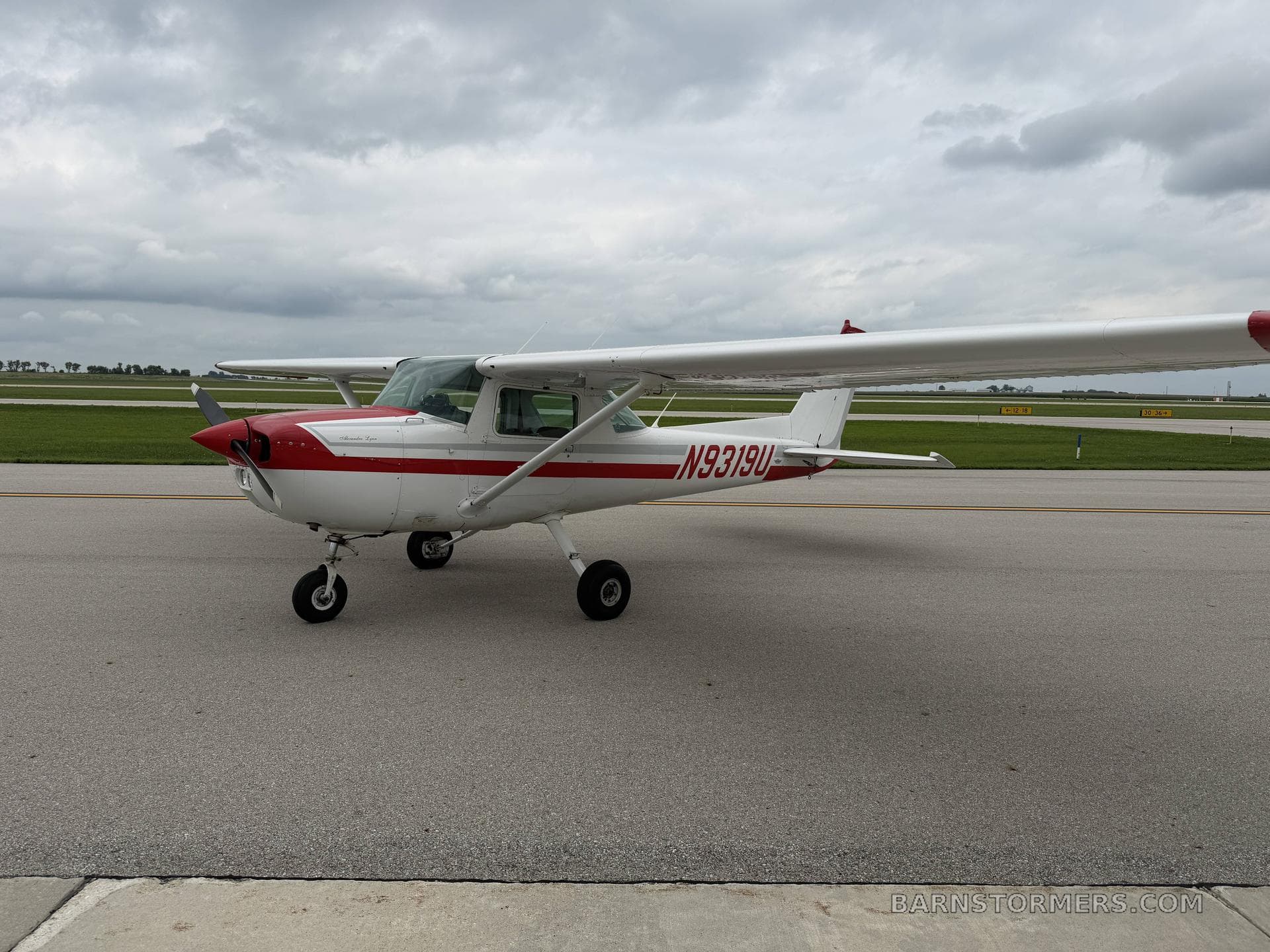 1976 CESSNA 150 photo 1
