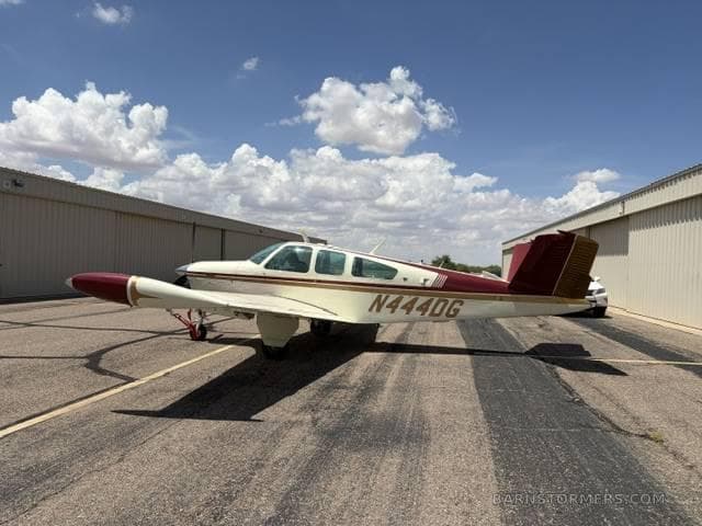 1976 V35B N444DG
